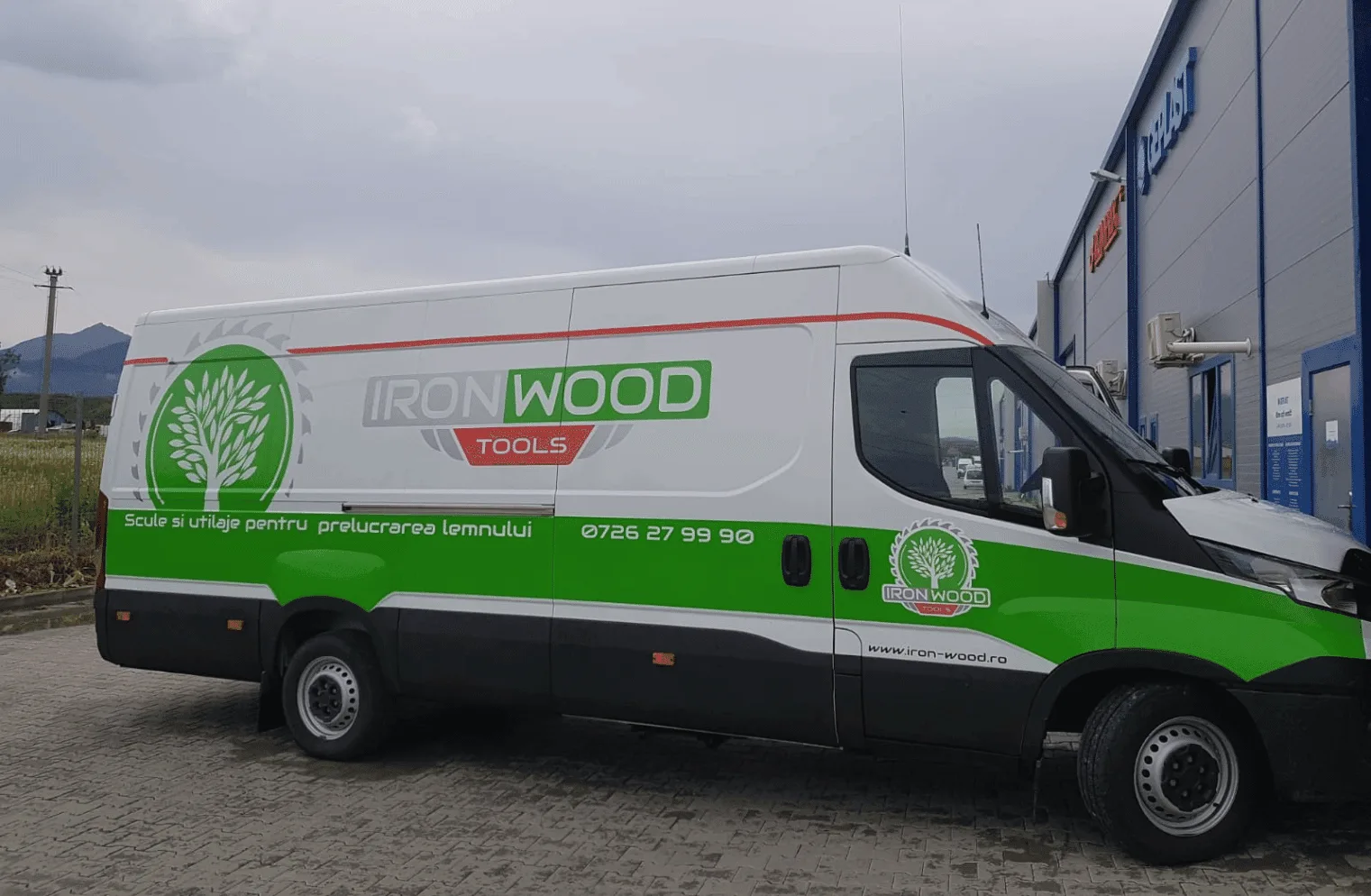 publicitate tranzit - colantare masini firma brasov - rampadesign (14)